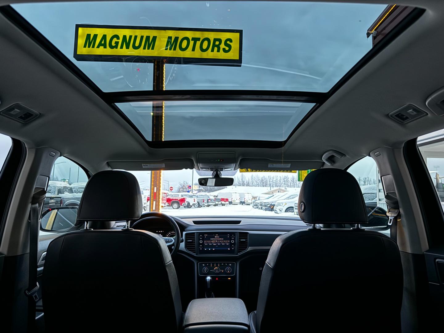 2021 Black /Black Volkswagen Atlas SEL 4-Motion (1V2RR2CA9MC) with an 3.6L V6 Gasoline engine, located at 1960 Industrial Drive, Wasilla, 99654, (907) 274-2277, 61.573475, -149.400146 - Photo#21